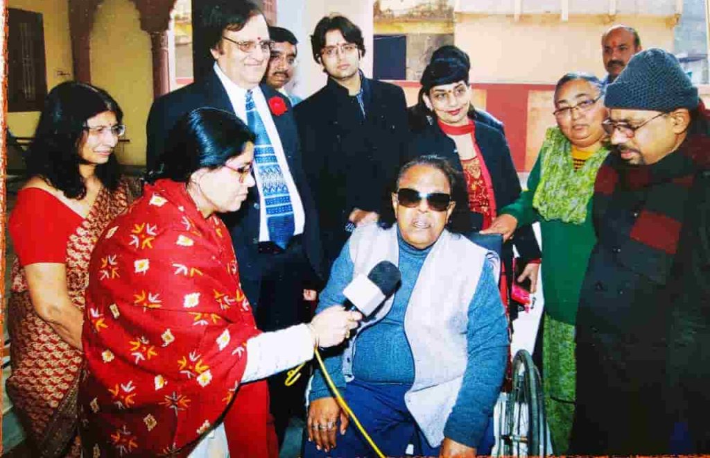 How to Start an Community Radio Station